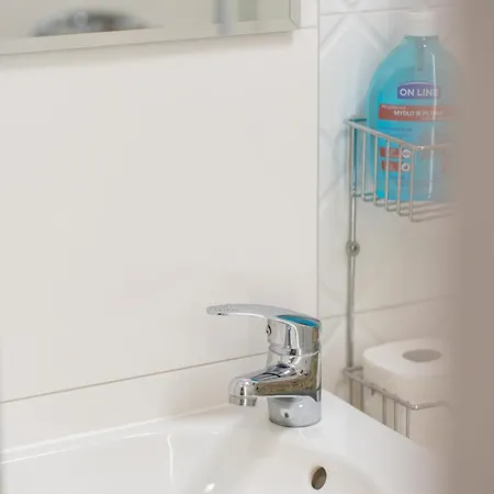 Centrum 32m2 - Przyjaciół Ziemi Kłodzkiej - Spokój, Cisza, Bliskość Atrakcji Apartamento