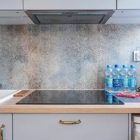 Centrum 32m2 - Przyjaciół Ziemi Kłodzkiej - Spokój, Cisza, Bliskość Atrakcji