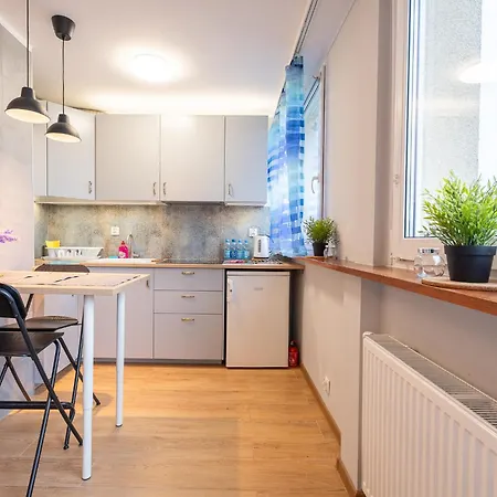 Apartamento Centrum 32m2 - Przyjaciół Ziemi Kłodzkiej - Spokój, Cisza, Bliskość Atrakcji Kłodzko