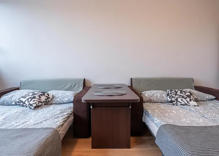 Centrum 32m2 - Przyjaciol Ziemi Klodzkiej - Spokoj, Cisza, Bliskosc Atrakcji