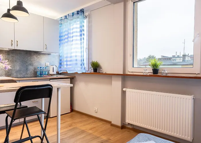 Centrum 32m2 - Przyjaciol Ziemi Klodzkiej - Spokoj, Cisza, Bliskosc Atrakcji Kłodzko